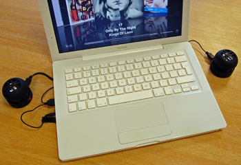 X-mini Capsule works with laptops