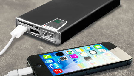 Olixar enCharge 15,000mAh Dual USB Portable Charger and Card Reader