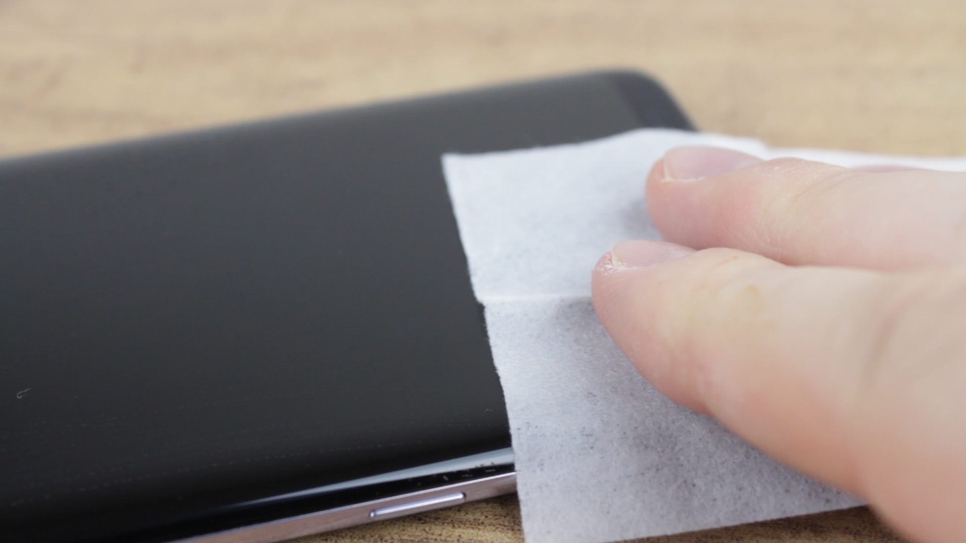 how to clean the back of a screen protector