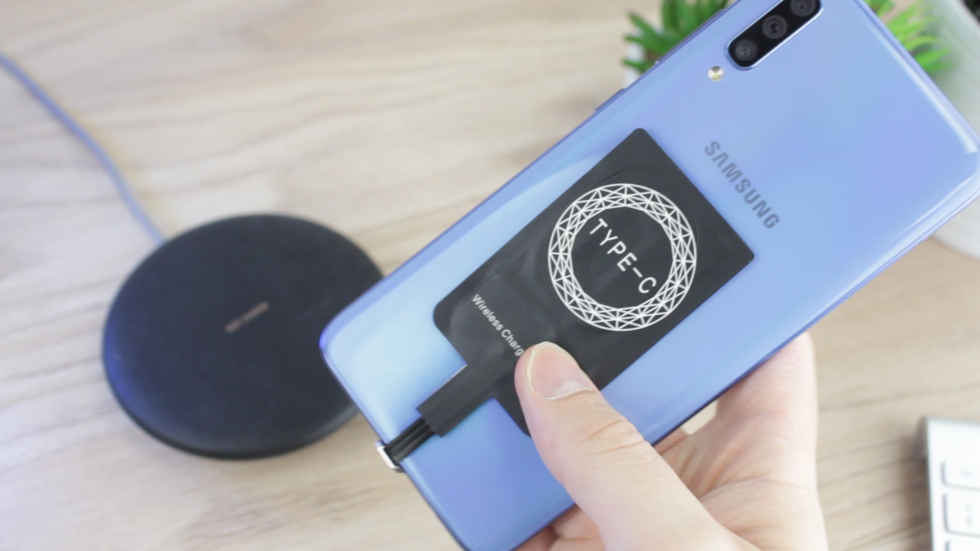 lood Rusteloosheid Kent How to add wireless charging to the Samsung Galaxy A70 | Mobile Fun Blog